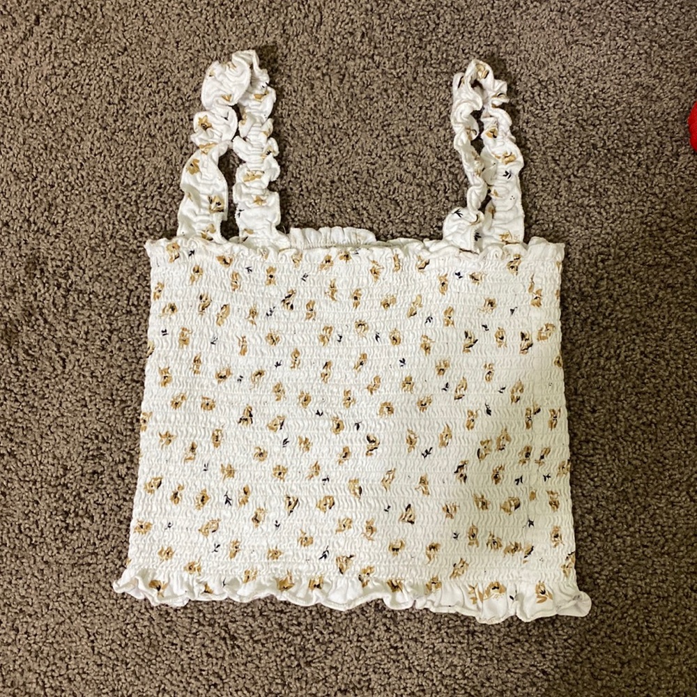 BILLABONG smocked floral top size small